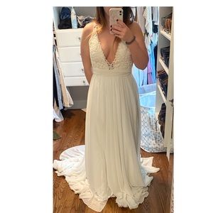 Truvelle Kim Wedding Dress